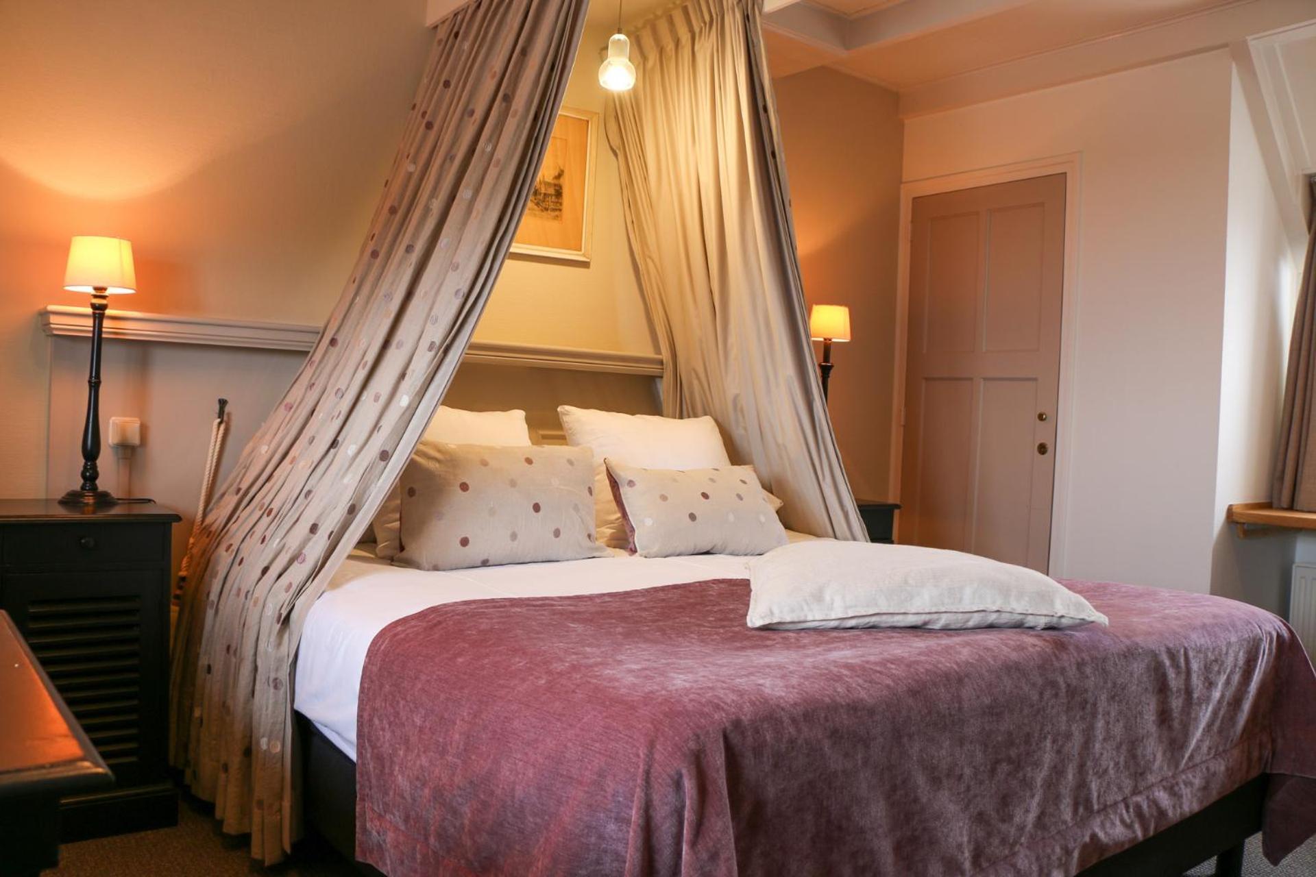 Auberge De Campveerse Toren วีเร ภายนอก รูปภาพ