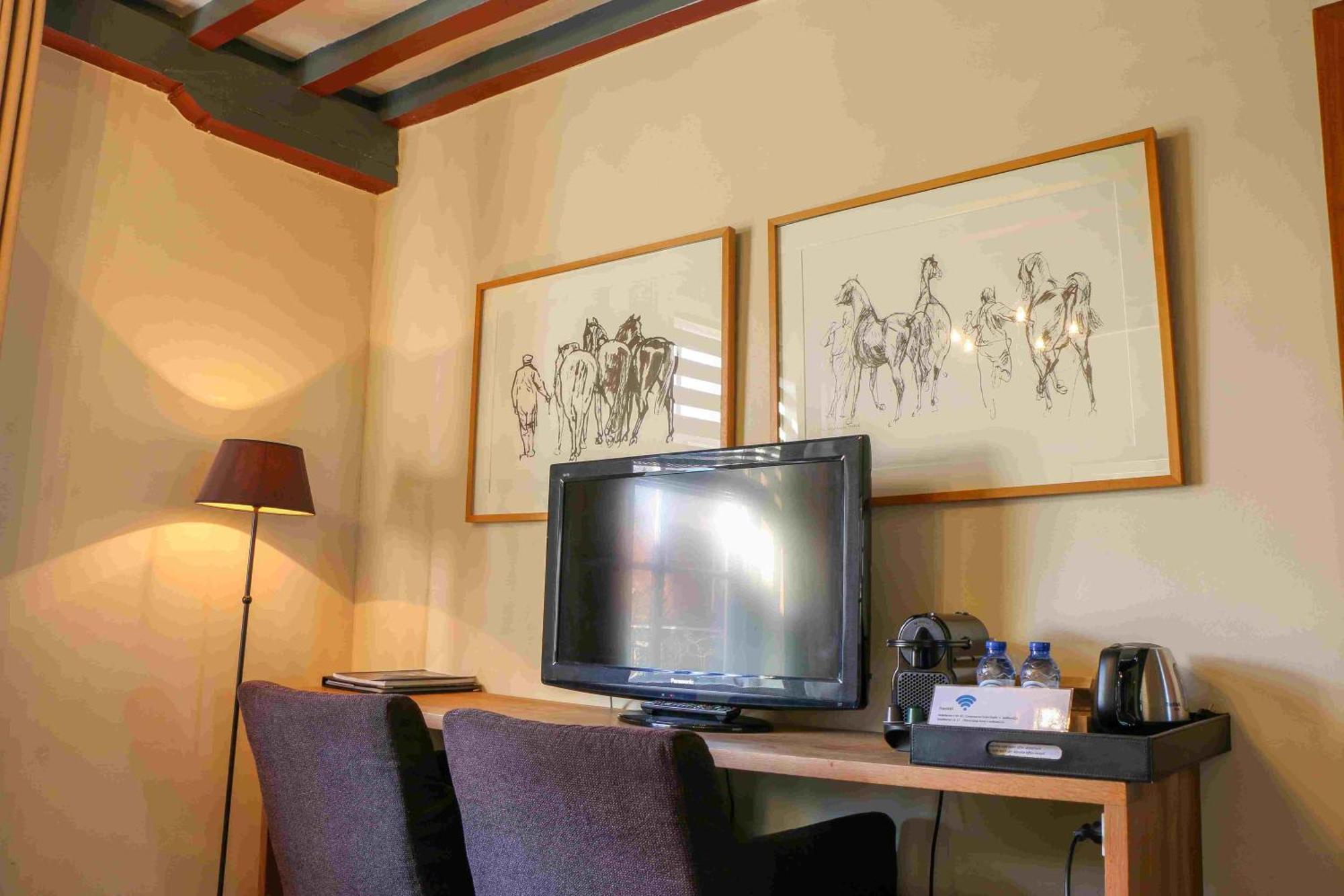 Auberge De Campveerse Toren วีเร ภายนอก รูปภาพ
