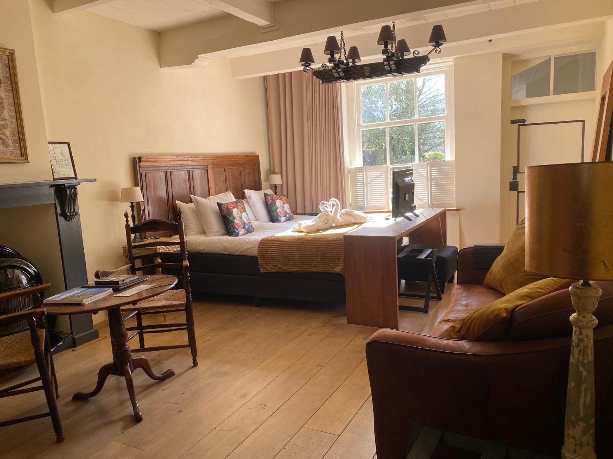 Auberge De Campveerse Toren วีเร ภายนอก รูปภาพ