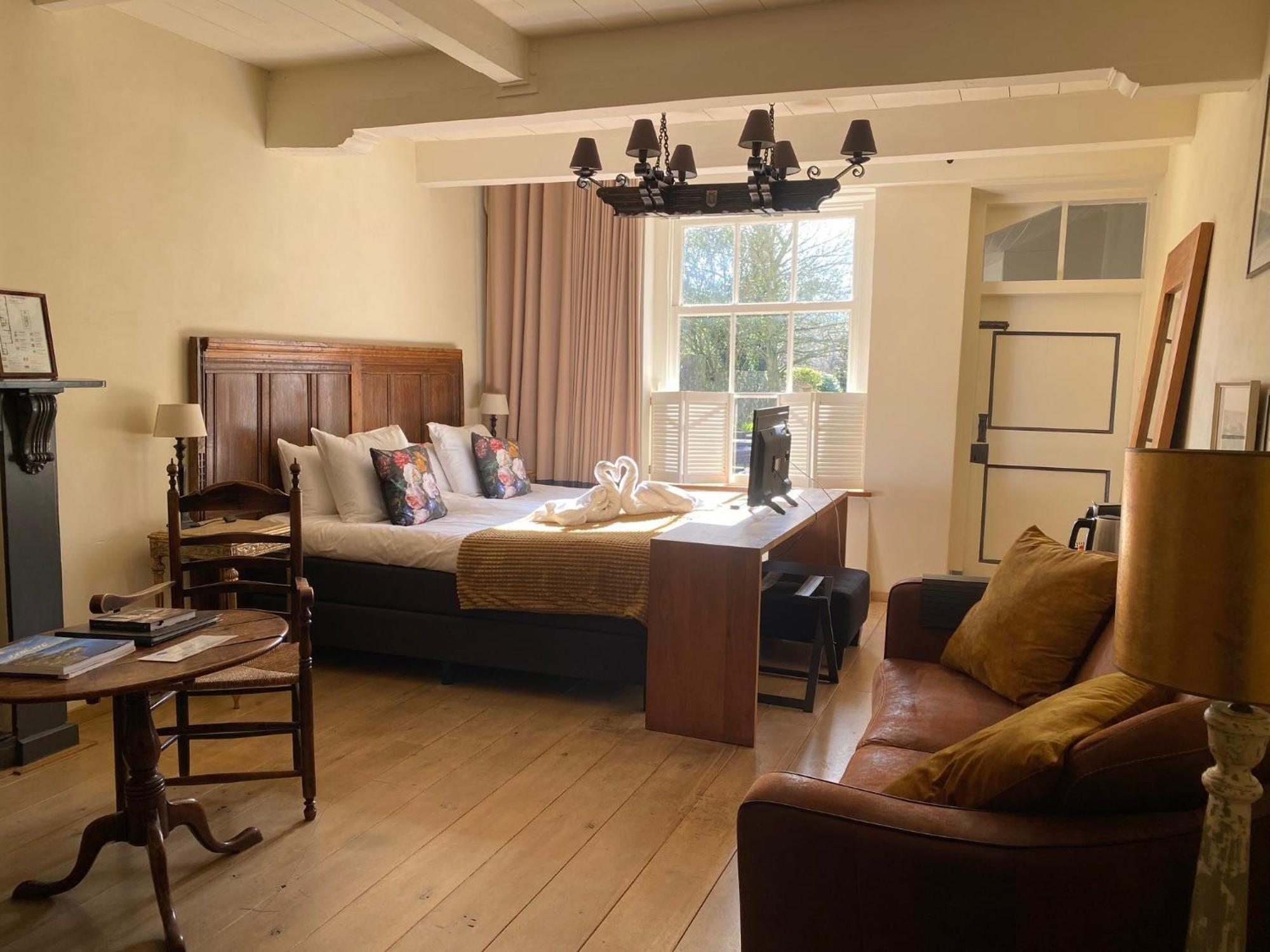 Auberge De Campveerse Toren วีเร ภายนอก รูปภาพ