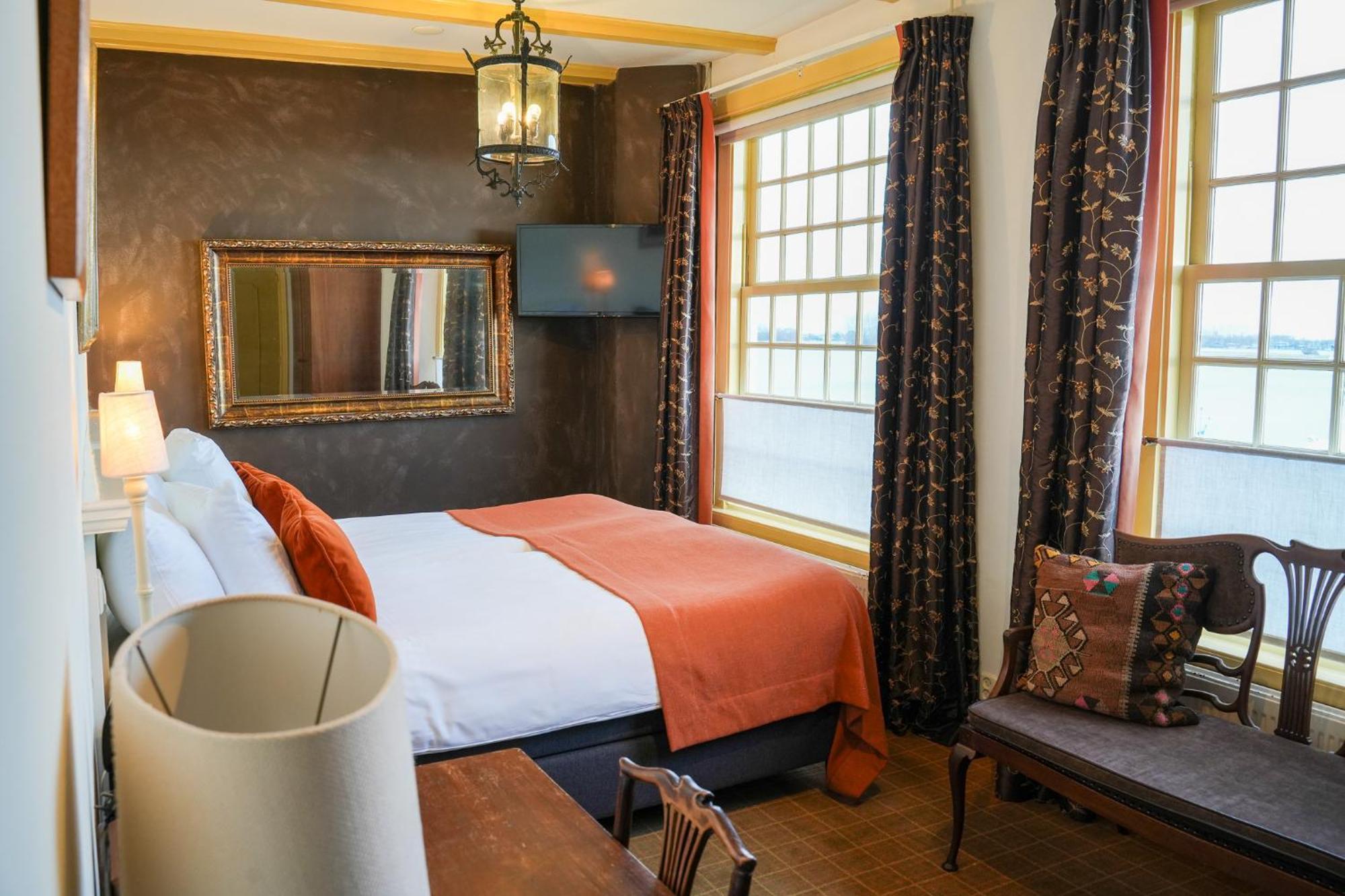 Auberge De Campveerse Toren วีเร ภายนอก รูปภาพ